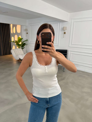 Beyaz Fitilli Dantel Detaylı Atlet 26343-Beyaz