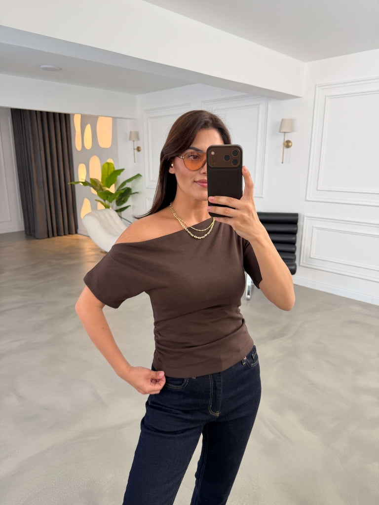 Kahve Tek Omuz Bel Büzgülü Bluz 0840-Kahve