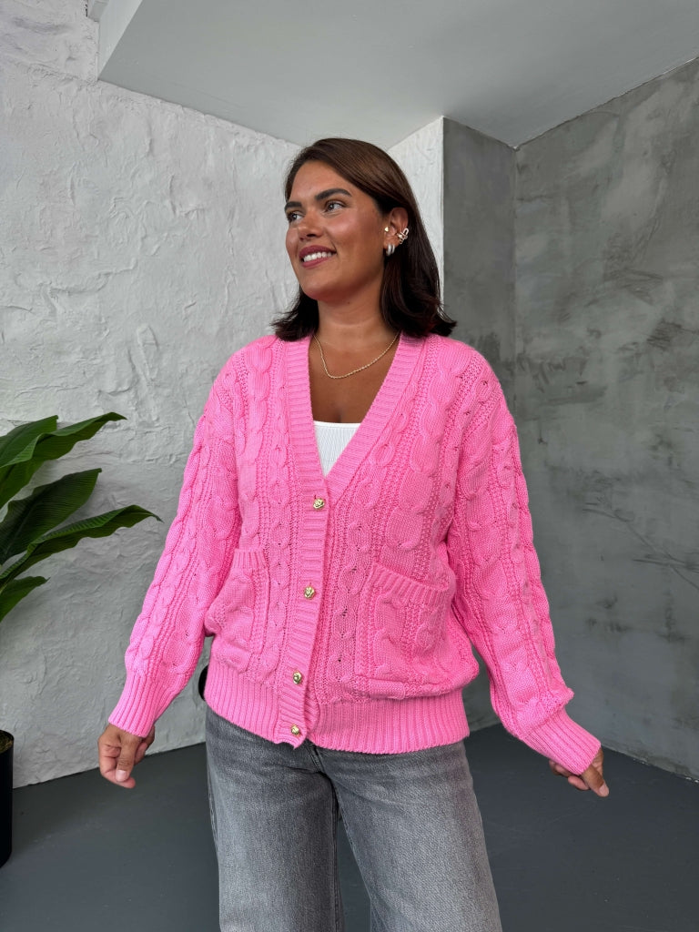Pembe Saç Örgülü Cepli Hırka