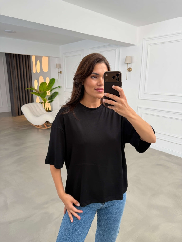 Siyah Kırmızı Sırtı Kalp Dekolteli Tshirt 1113-Siyah Krımızı