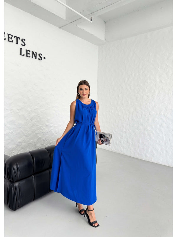 Saks Yakası Büzgülü Elbise