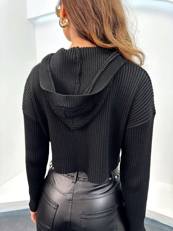 Siyah Fermuarlı Crop Triko Hırka