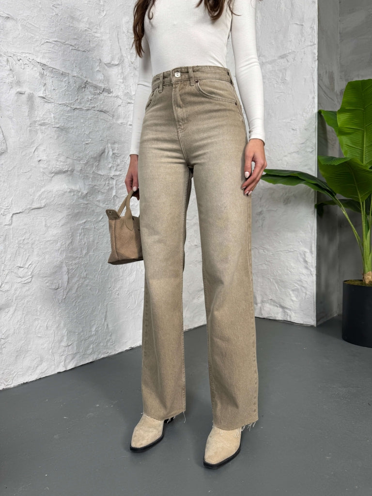 Bej Straight Kesik Paça Jean 21145-Bej