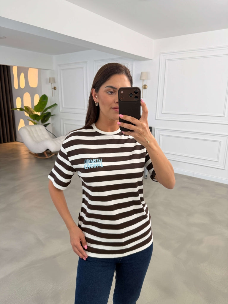 Kahve Nakış Yazılı Çizgili Tshirt 10868-Kahve