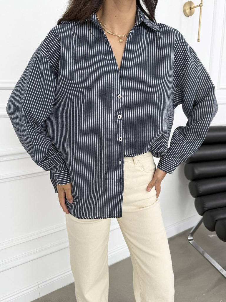 Lacivert Çizgili V Yaka Gömlek 4906-Lacivert