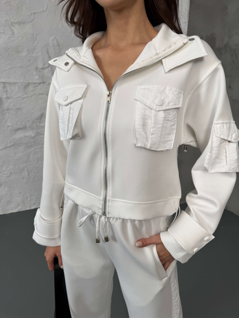 Beyaz Cepli Paraşüt Detaylı Scuba İkili Takım 2140-Beyaz