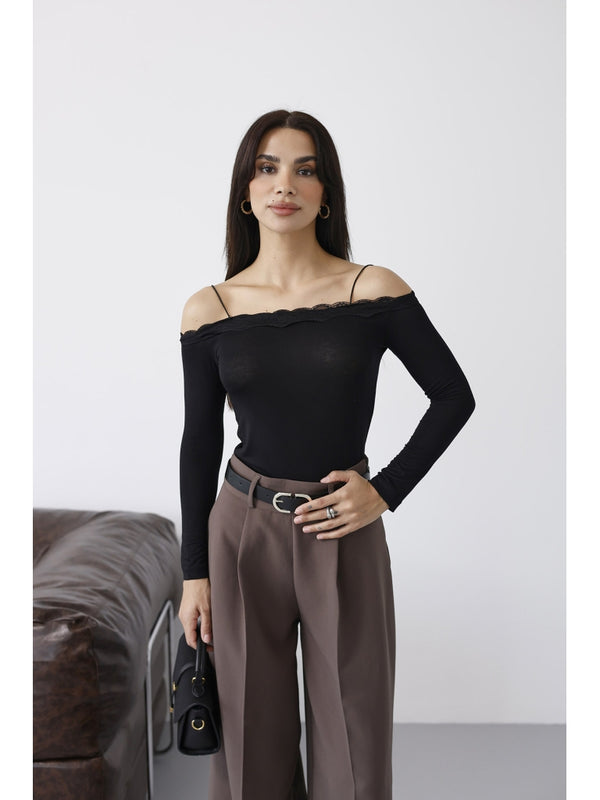 Siyah Madonna Yaka Dantelli Bluz 1064-Siyah