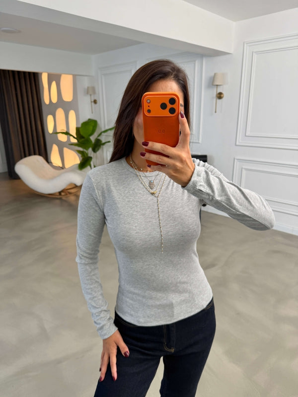 Gri Sırtı Dikişli Parmak Geçirmeli Body 0585-Gri
