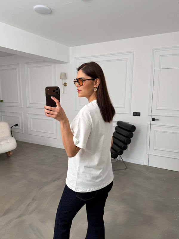 Beyaz Önü Brode Detaylı Tshirt 6705-Beyaz
