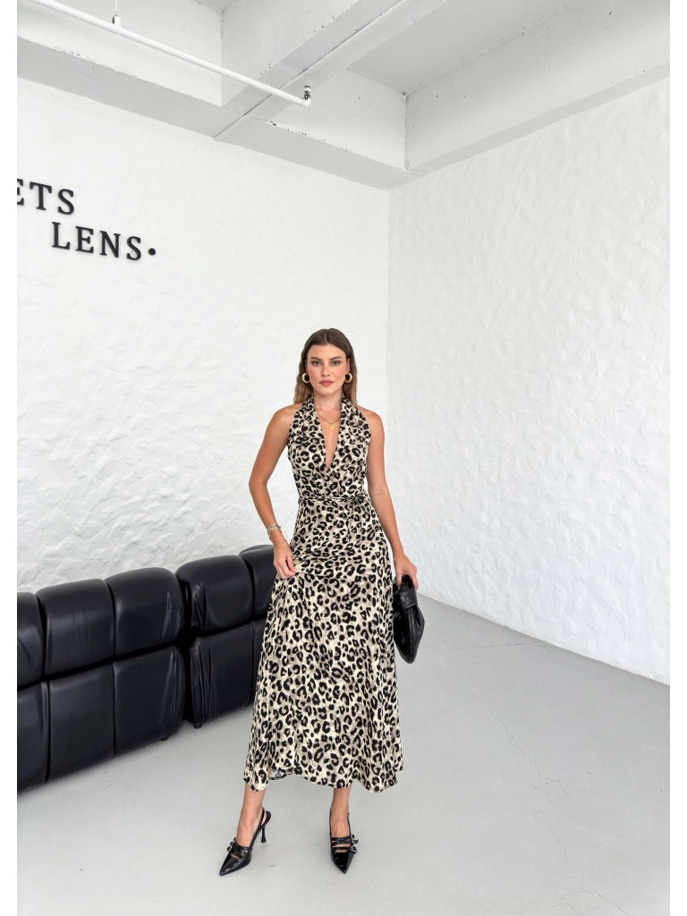 Leopar Boyun Detaylı Elbise