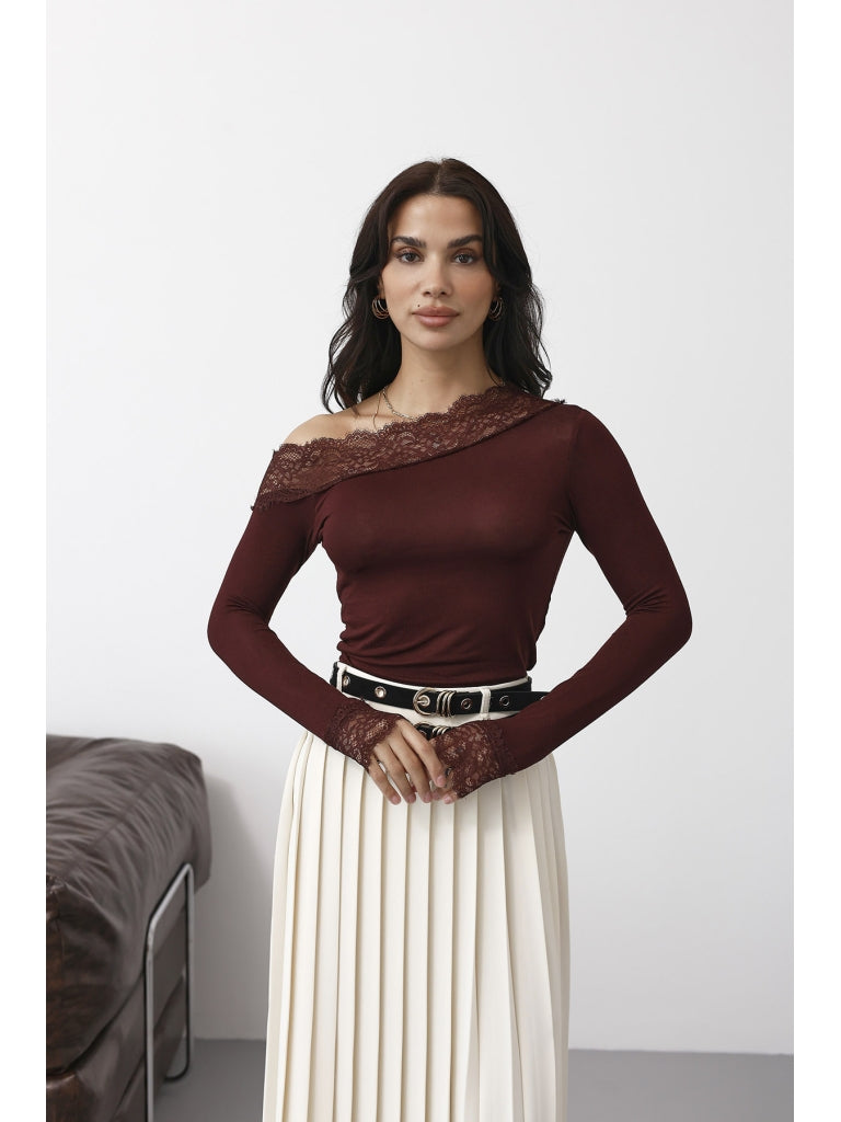 Mürdüm Düşük Omuzlu Dantelli Bluz 1063-Mürdüm