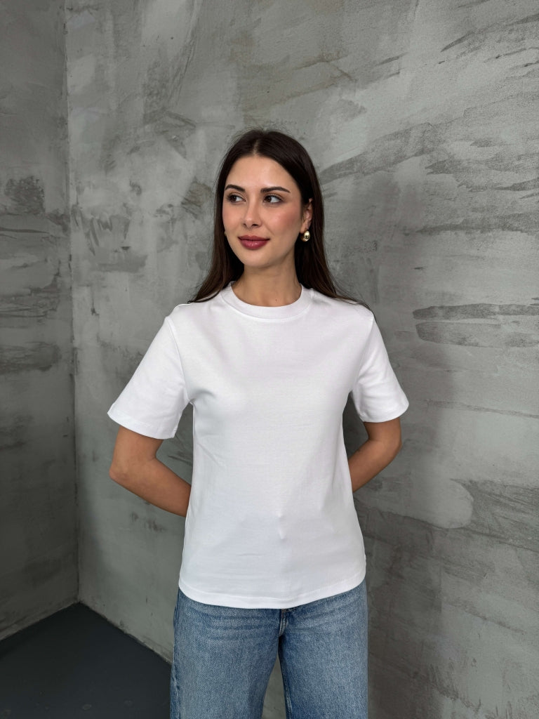Beyaz Massi Orj Basic Tshirt