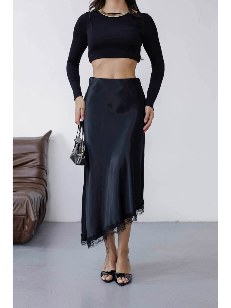 Siyah Dantel Detaylı Asimetrik Saten Etek 8025-SİYAH