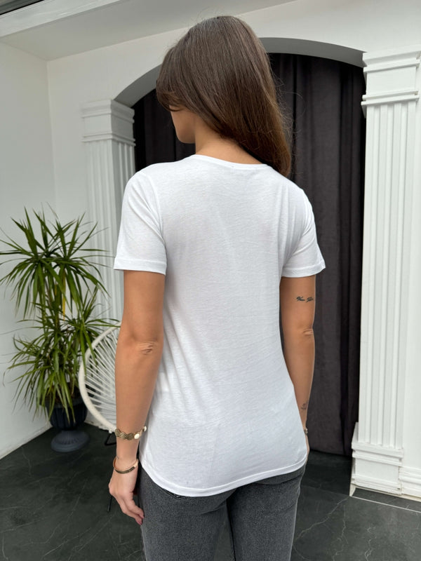 Beyaz Bisiklet Yaka Basic Tshirt