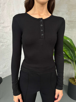 Siyah Dört Düğmeli Body