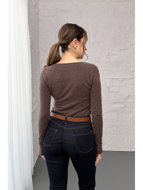 Dilvin Kahve  Kayık Yaka Kaşmir Bluz 10840-Kahve