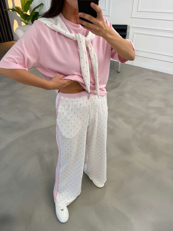 Pembe Puantiye Fularlı Biyeli Takım 4145-Pembe