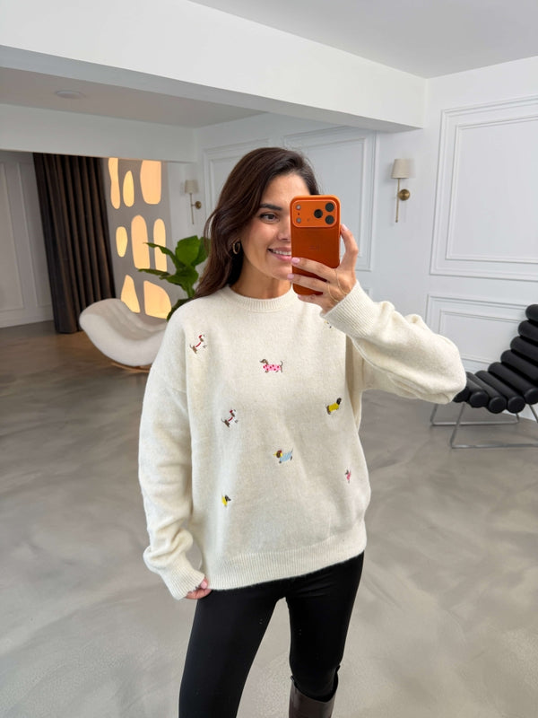 Ekru Minik Köpek Nakışlı Kazak 23310-Ekru