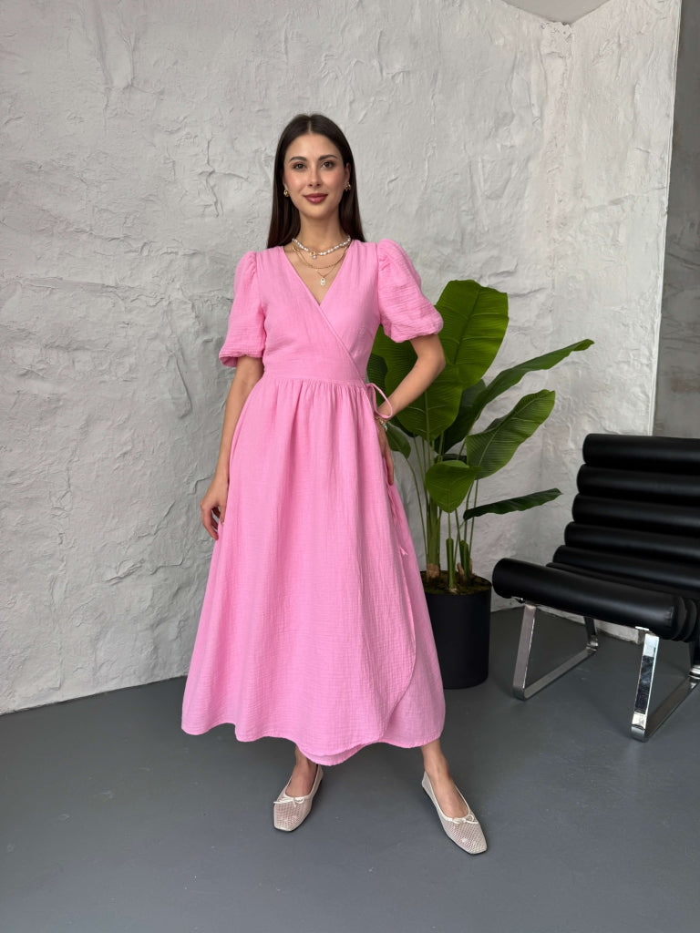 Pembe Yan Bağlamalı Müslin Elbise