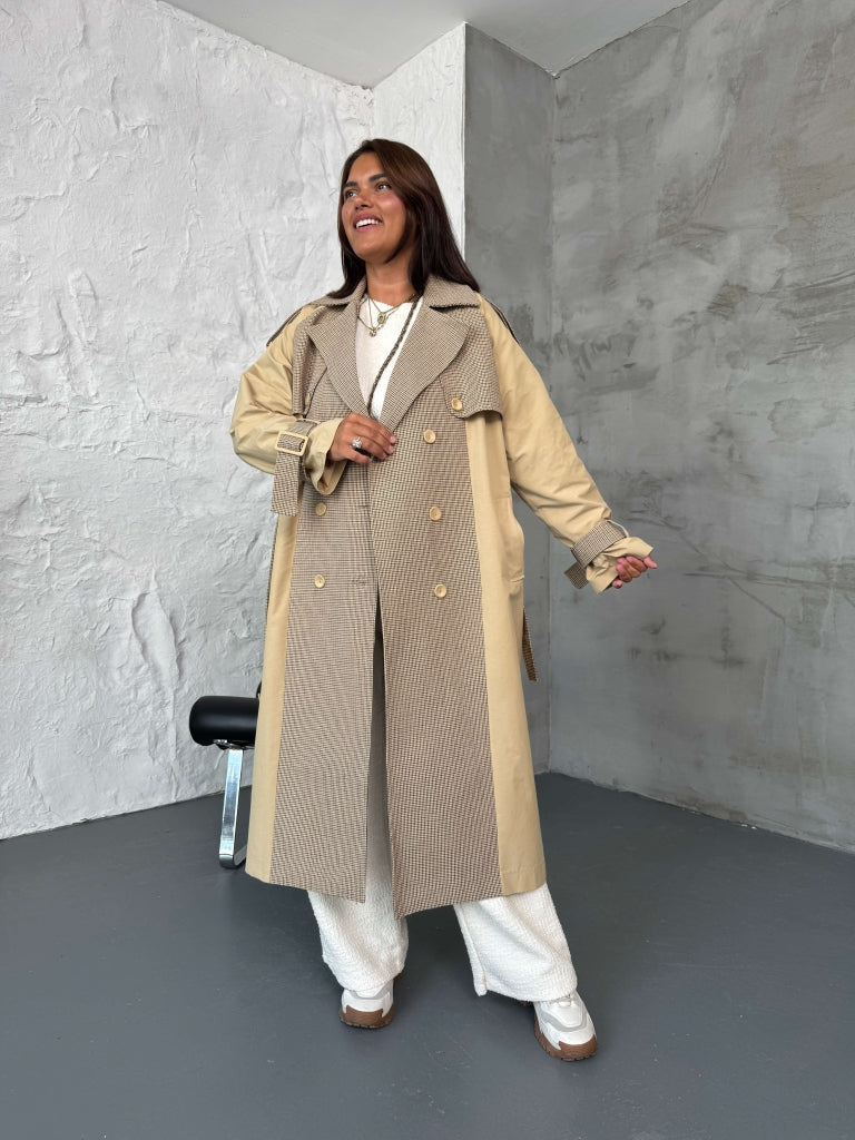 Camel Ekose Detaylı Reglan Trenç