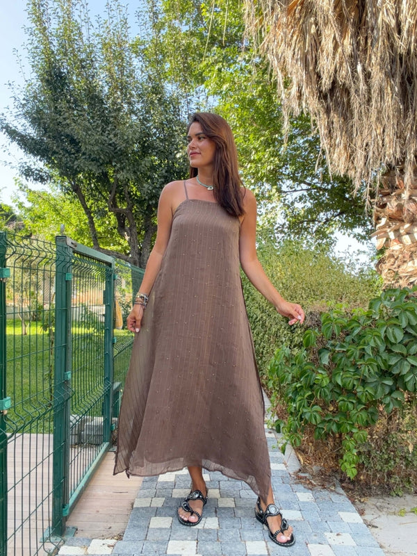 Kahve Serpme Taş Baskılı Askılı Elbise EY3440-Kahve
