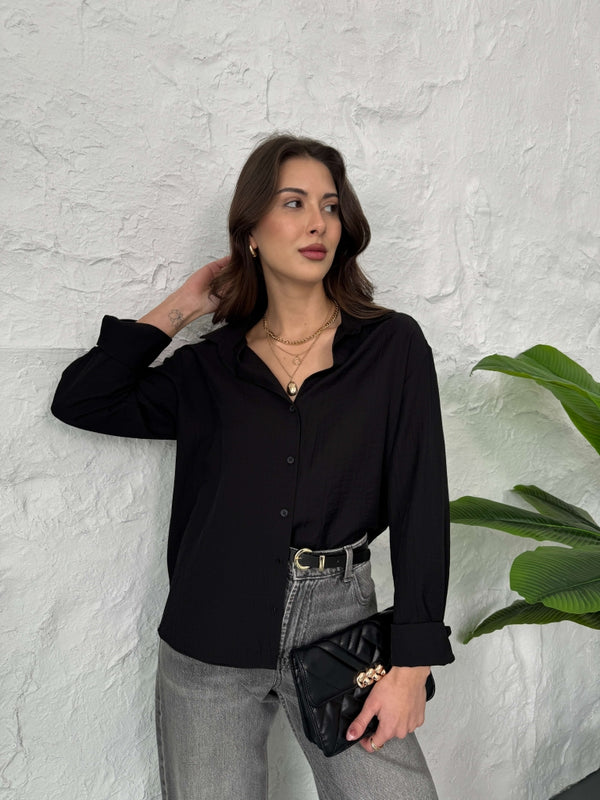 Siyah Çift Kol Düğmeli Gömlek