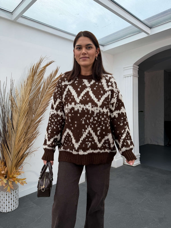 Kahve Jakarlı Yumuşak Oversize Triko Kazak 2559-KAHVE