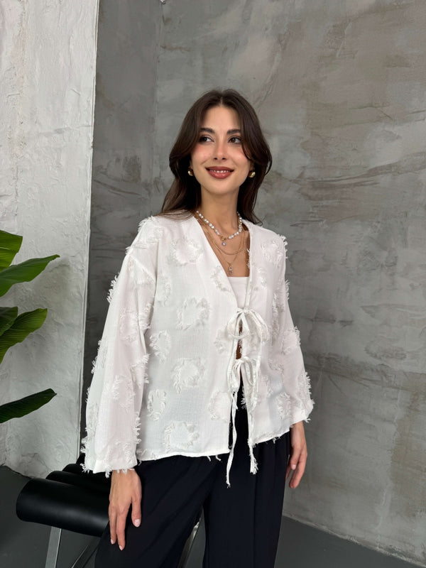Beyaz Püsküllü Kimono