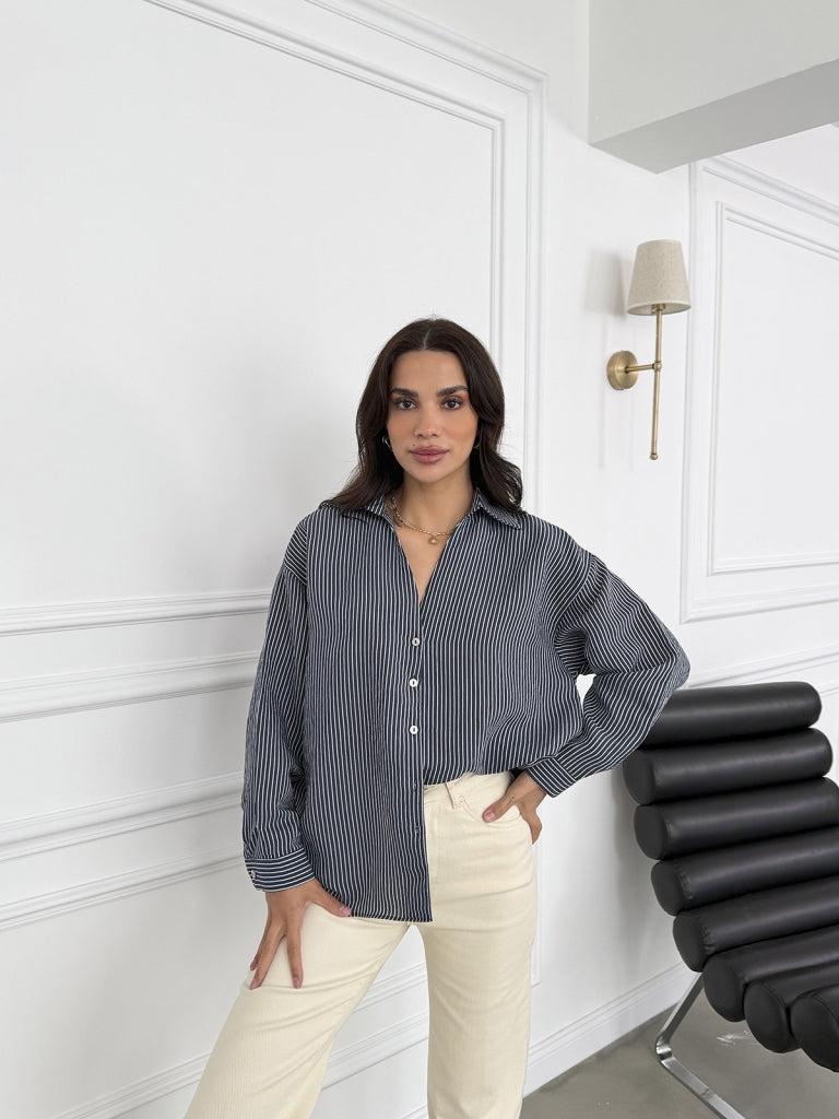 Lacivert Çizgili V Yaka Gömlek 4906-Lacivert