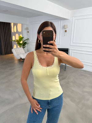 Sarı Fitilli Dantel Detaylı Atlet 26343-Sarı