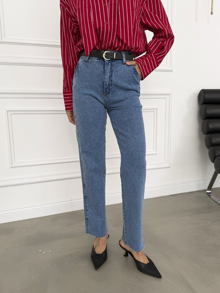 Koyu Mavi Kesik Paça Kemerli Jean 120-Koyu Mavi