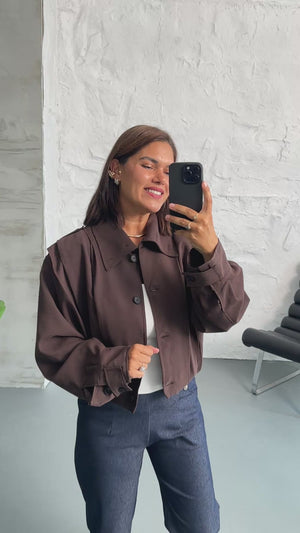 Acı Kahve Pile Detaylı Kısa Trençkot 580509-Acı Kahve