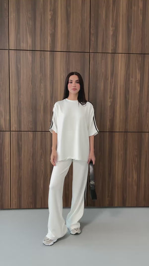 Beyaz Şerit Detaylı Tshirt Takım 4101-Beyaz