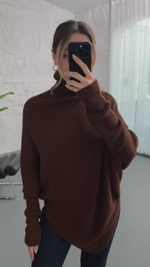 Kahverengi Boğazlı Triko Panço 2574-Kahverengi