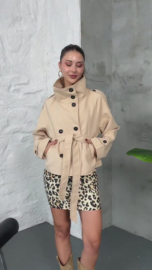 Taş Dik Yaka Kuşaklı Kısa Trenç 580510-Taş