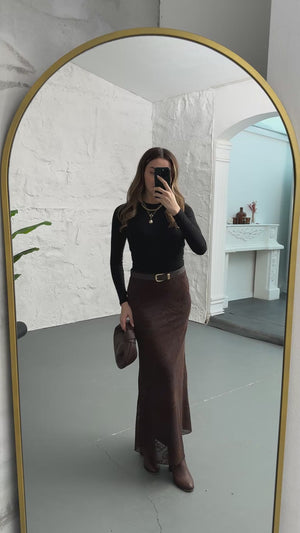 Kahverengi Kadife Desen Etek 251134-Kahverengi