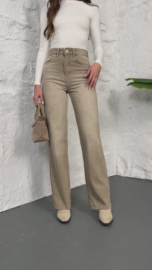 Bej Straight Kesik Paça Jean 21145-Bej