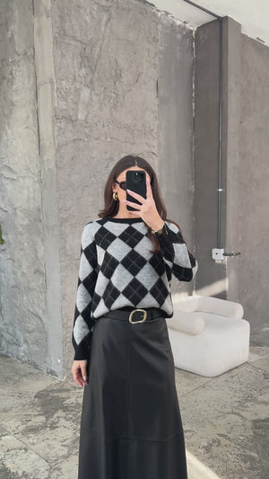 Siyah Baklava Desen Yumuşak Kazak 2319-Siyah