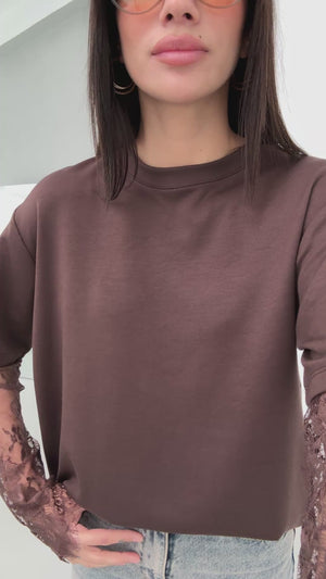 Kahverengi Güpür Kollu Bluz EY0302-Kahverengi